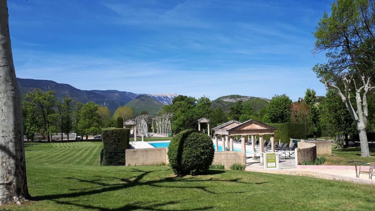 Appartement 7 Chateau Des Gipieres Montbrun-les-Bains Exterior foto
